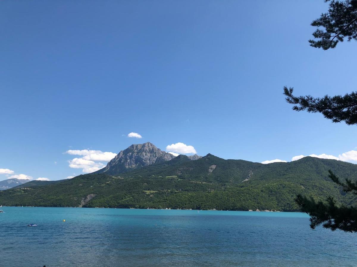 Embrun - Appartement 4/6 Personnes Avec Exterieurs ภายนอก รูปภาพ