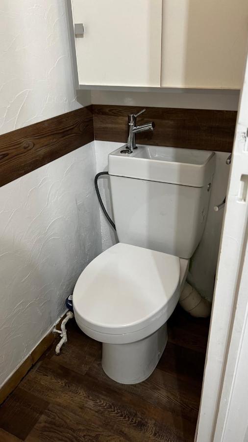 Embrun - Appartement 4/6 Personnes Avec Exterieurs ภายนอก รูปภาพ